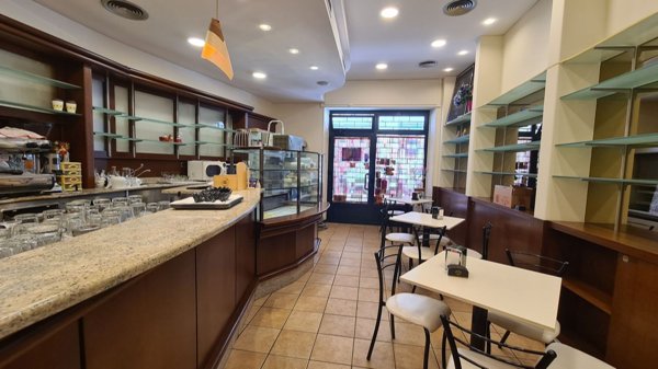 negozio in affitto a Cuneo in zona Centro Città