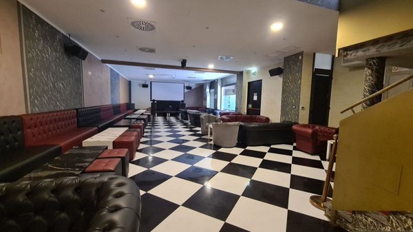 locale commerciale in affitto a Cuneo in zona Centro Città