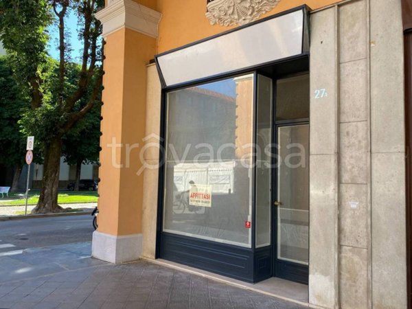 negozio in affitto a Cuneo in zona Centro Città