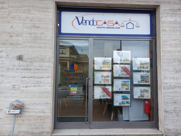 negozio in affitto a Cuneo in zona Spinetta