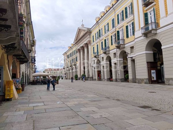 negozio in affitto a Cuneo in zona Centro Città