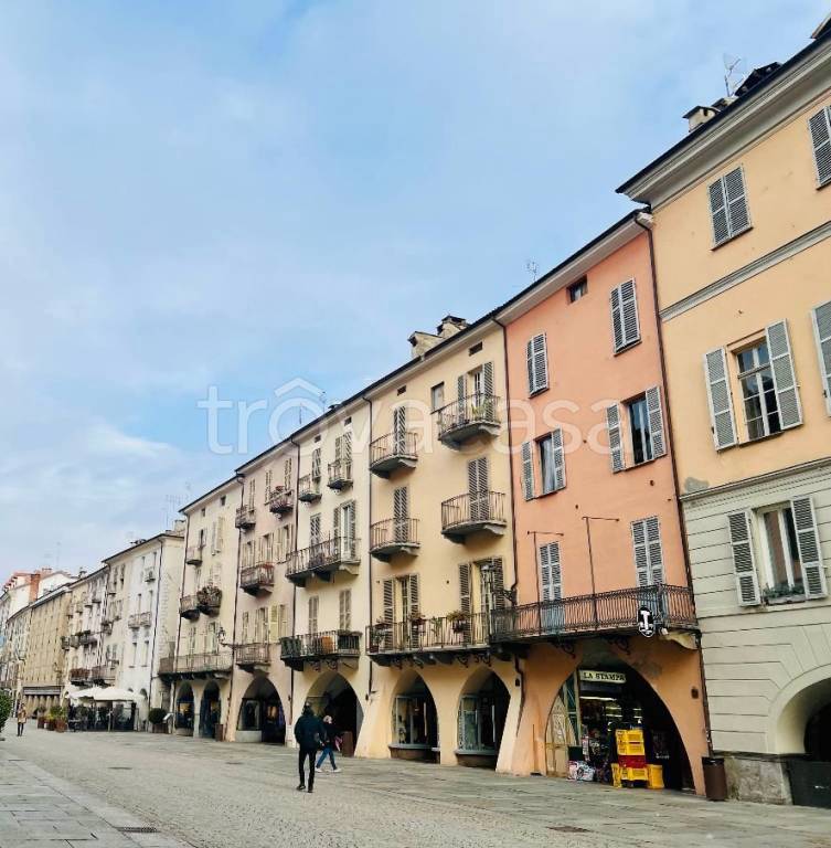 appartamento in affitto a Cuneo in zona Centro Città