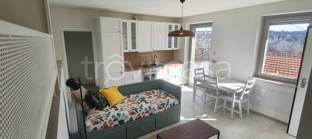 appartamento in affitto a Cuneo in zona Confreria