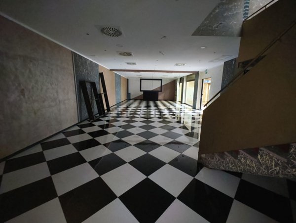 locale commerciale in affitto a Cuneo in zona Piazza Boves