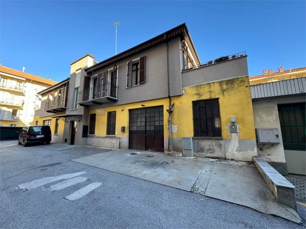 locale di sgombero in affitto a Cuneo