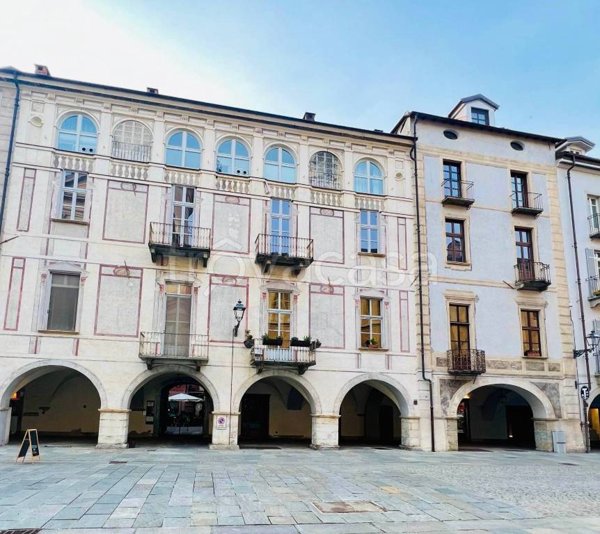 appartamento in affitto a Cuneo in zona Centro Città