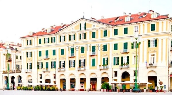 appartamento in affitto a Cuneo in zona Centro Città