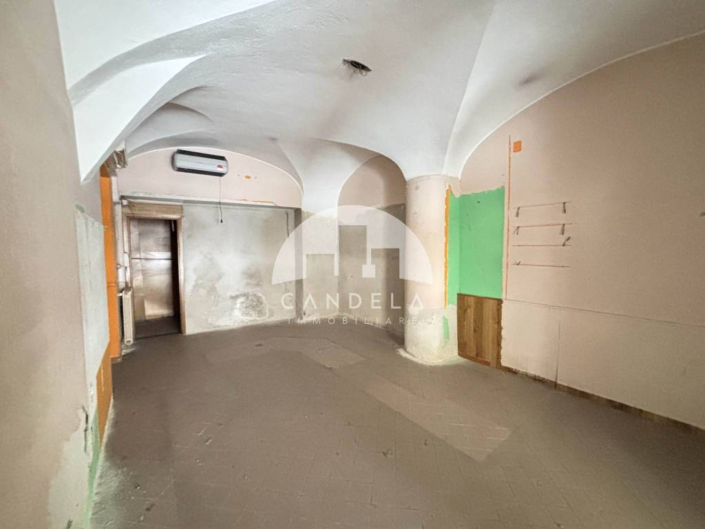 locale commerciale in affitto a Cuneo
