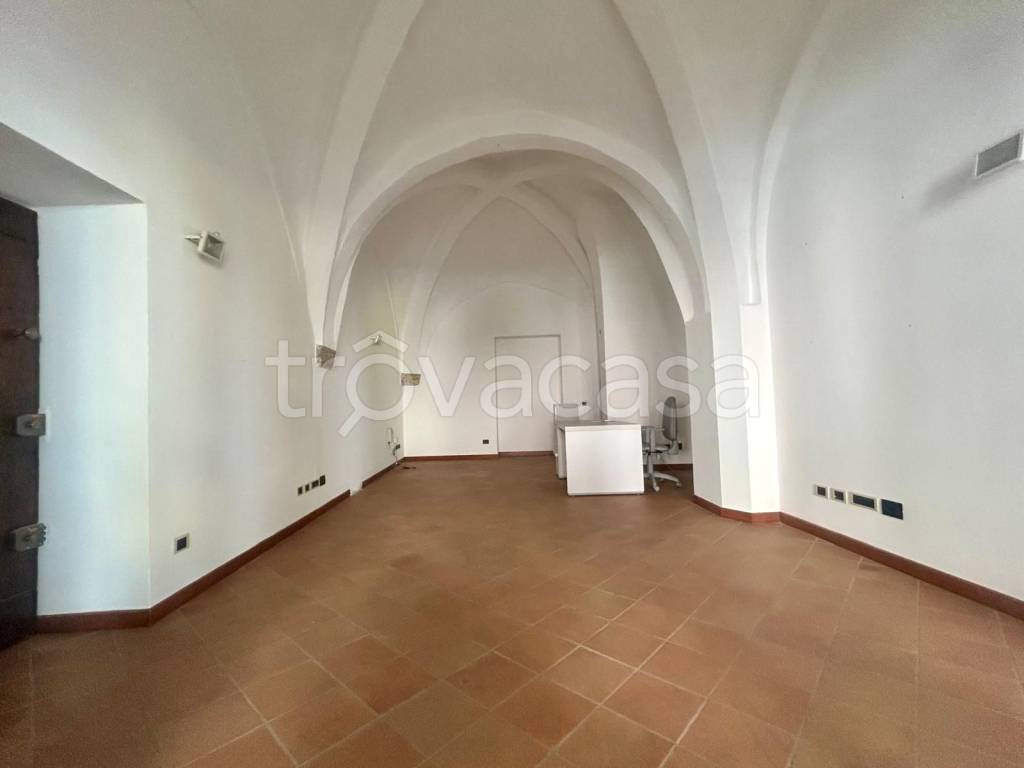 negozio in affitto a Cuneo in zona Centro Città