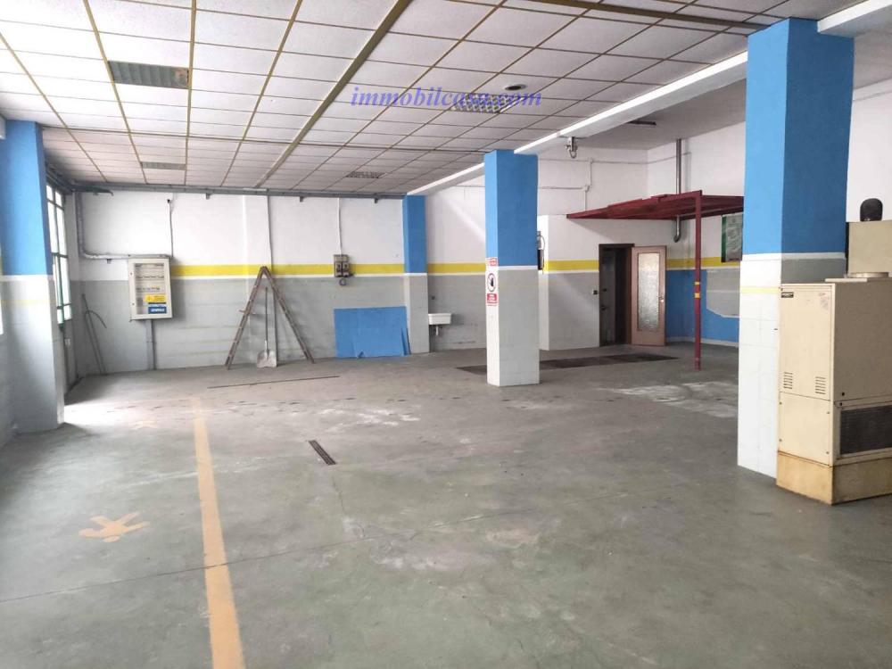 locale di sgombero in affitto a Cuneo in zona Ospedale