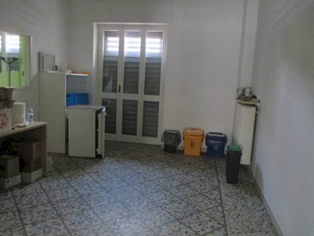 locale commerciale in affitto a Cuneo