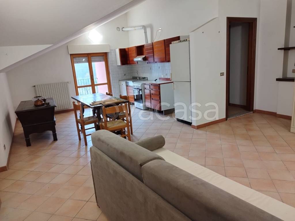 appartamento in affitto a Diano d'Alba in zona Ricca