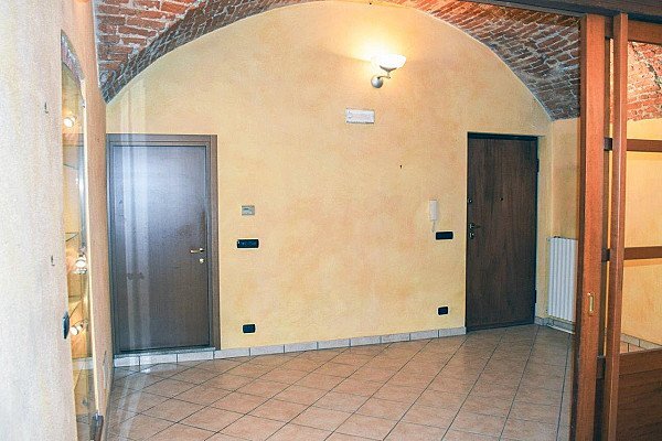 negozio in affitto a Dronero