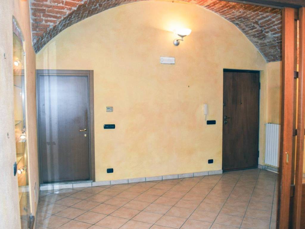 negozio in affitto a Dronero