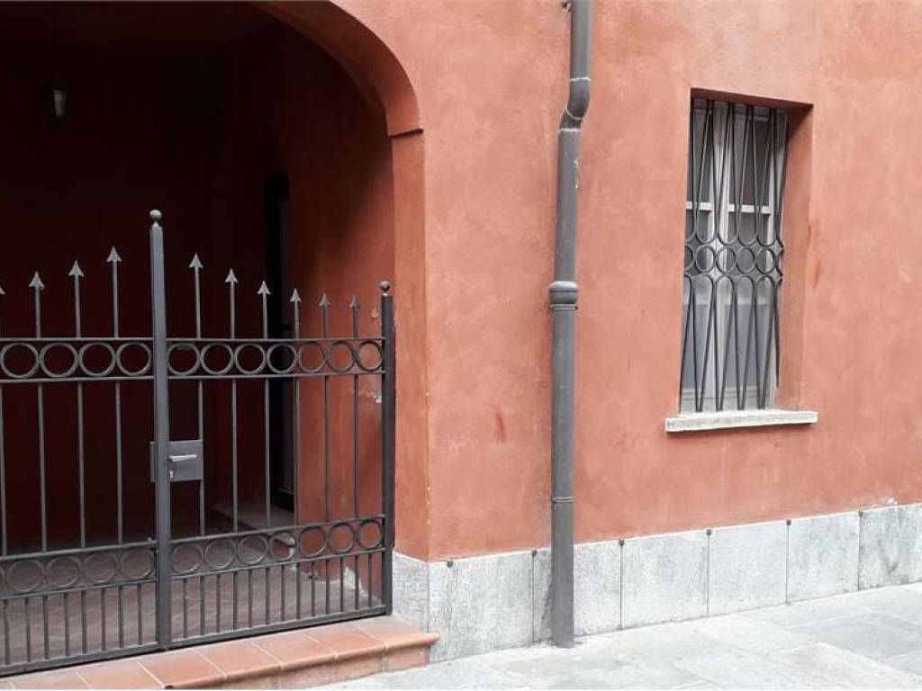 negozio in affitto a Fossano