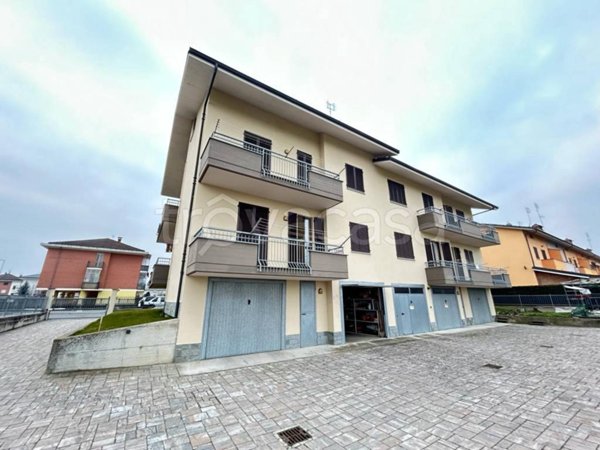 appartamento in vendita a Genola