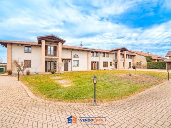 casa indipendente in vendita a Genola