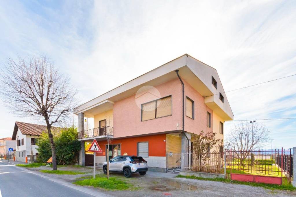 casa indipendente in vendita a Genola