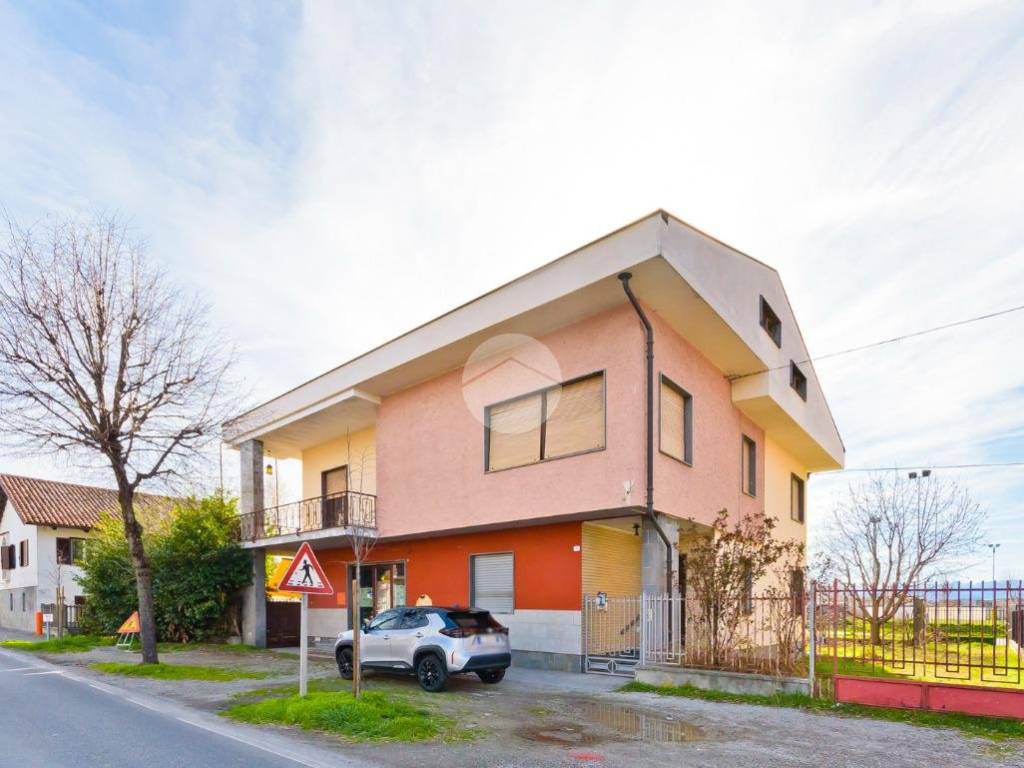 casa indipendente in vendita a Genola