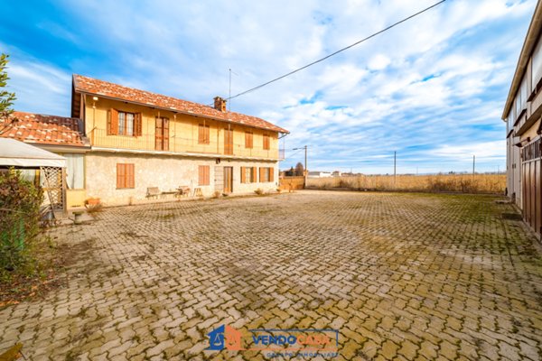 casa indipendente in vendita a Genola