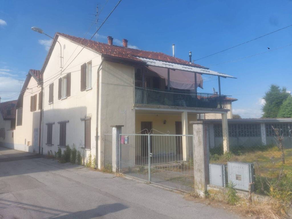 appartamento in vendita a Genola