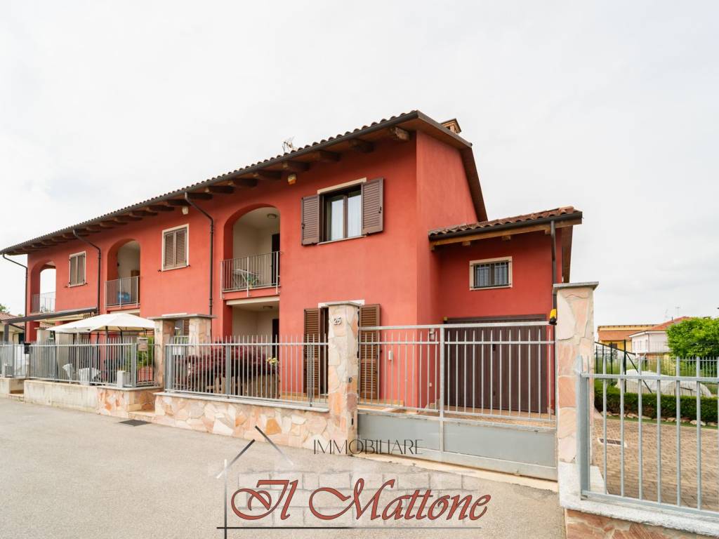 casa indipendente in vendita a Genola