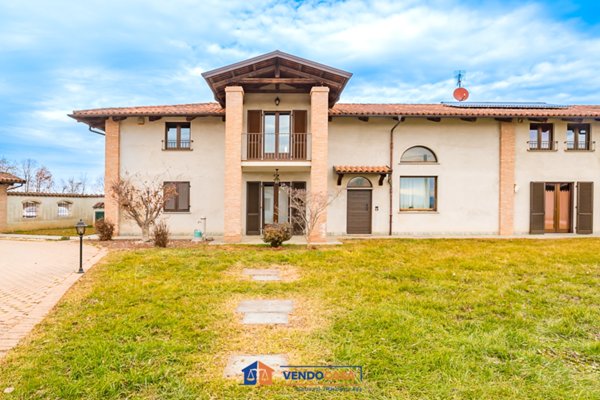 casa indipendente in vendita a Genola