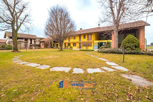 casa indipendente in vendita a Genola