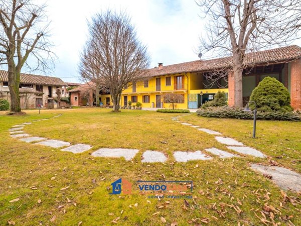 casa indipendente in vendita a Genola