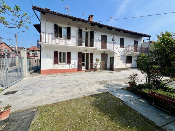 casa indipendente in vendita a Genola