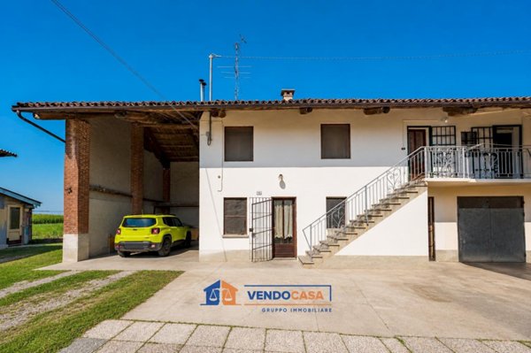 casa indipendente in vendita a Genola