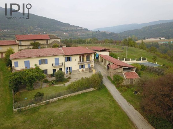 casa indipendente in vendita a Gorzegno
