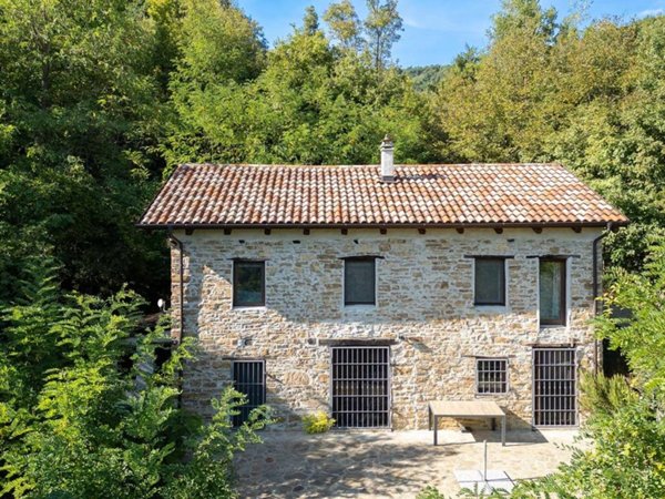 casa indipendente in vendita a Gorzegno