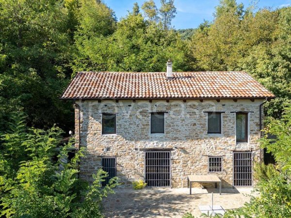 casa indipendente in vendita a Gorzegno