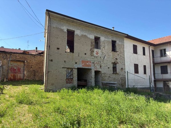 casa indipendente in vendita a Gorzegno
