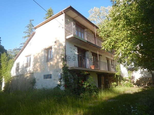 casa indipendente in vendita a Gorzegno in zona Pianelle