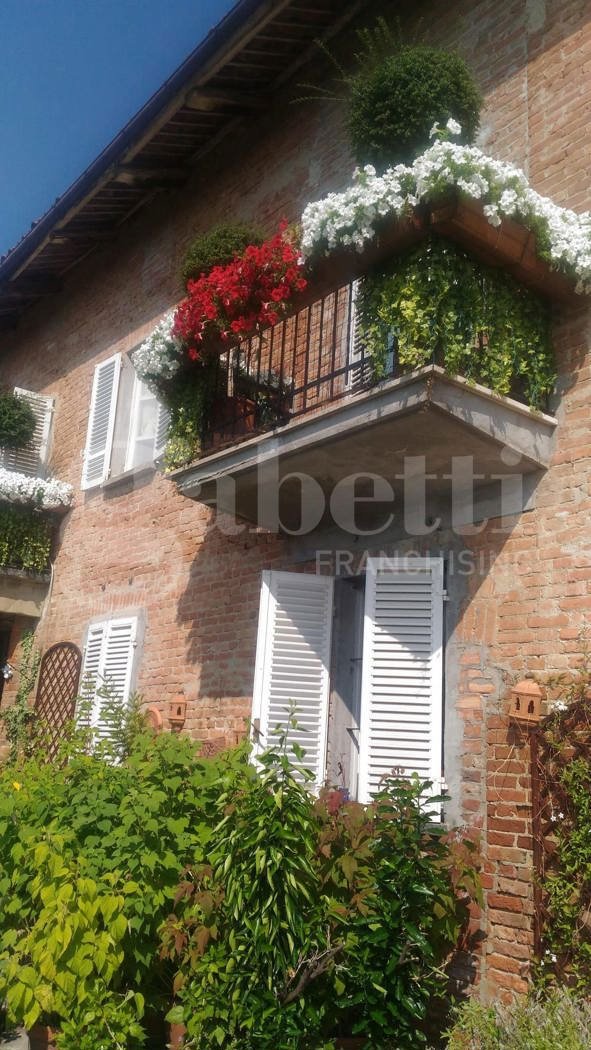 casa indipendente in vendita a Govone