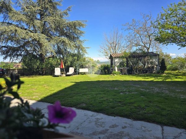 casa indipendente in vendita a Govone
