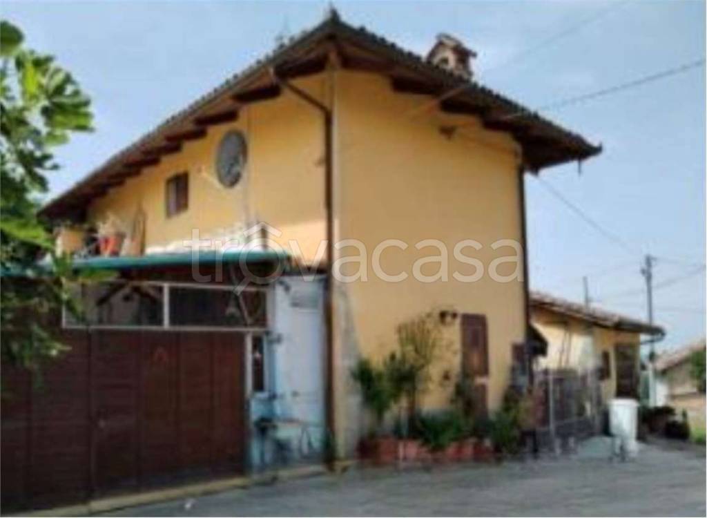 casa indipendente in vendita a Govone