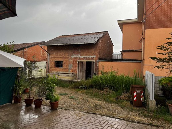 casa indipendente in vendita a Govone
