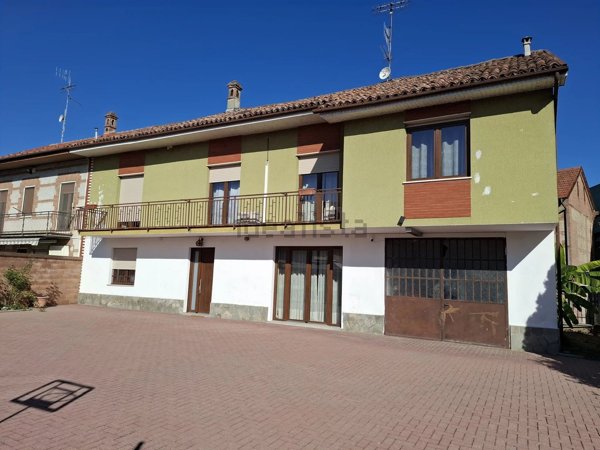 casa indipendente in vendita a Govone