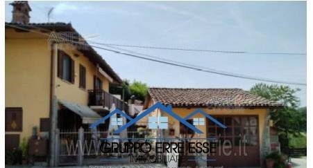 casa indipendente in vendita a Govone