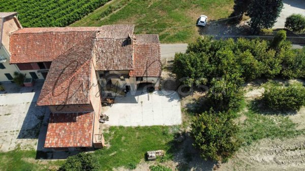 casa indipendente in vendita a Govone