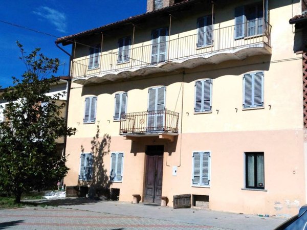 casa indipendente in vendita a Govone
