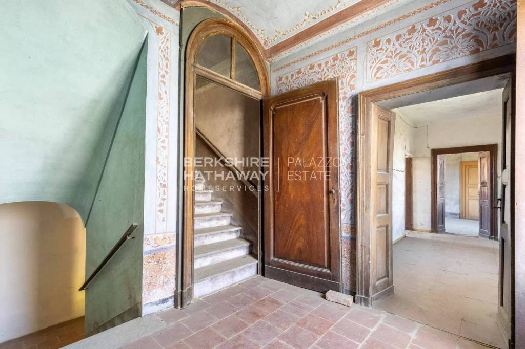 casa indipendente in vendita a Govone in zona Craviano