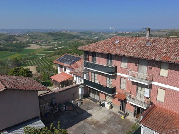 casa indipendente in vendita a Govone