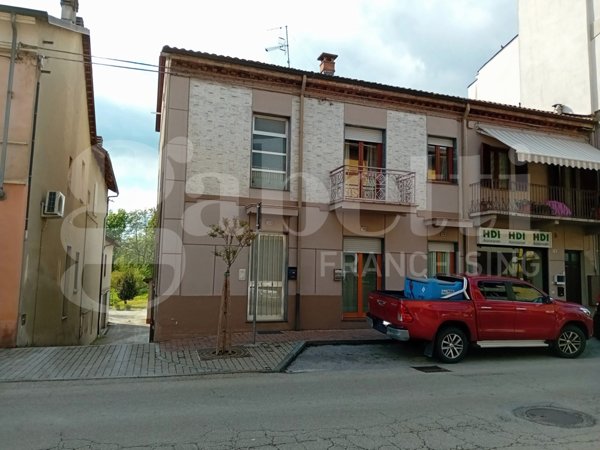 appartamento in vendita a Grinzane Cavour
