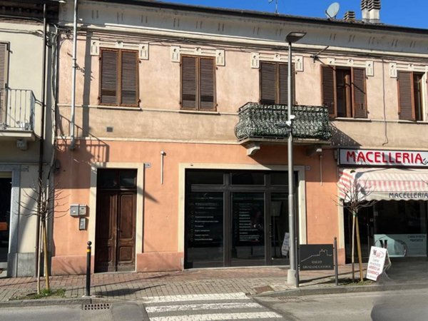 appartamento in vendita a Grinzane Cavour in zona Gallo