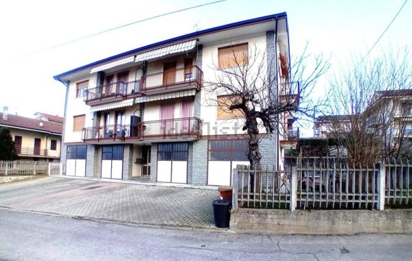 appartamento in vendita a Grinzane Cavour