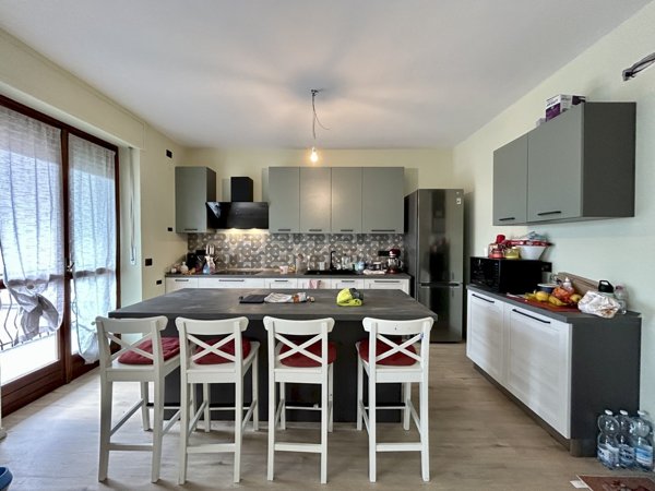 appartamento in vendita a Grinzane Cavour